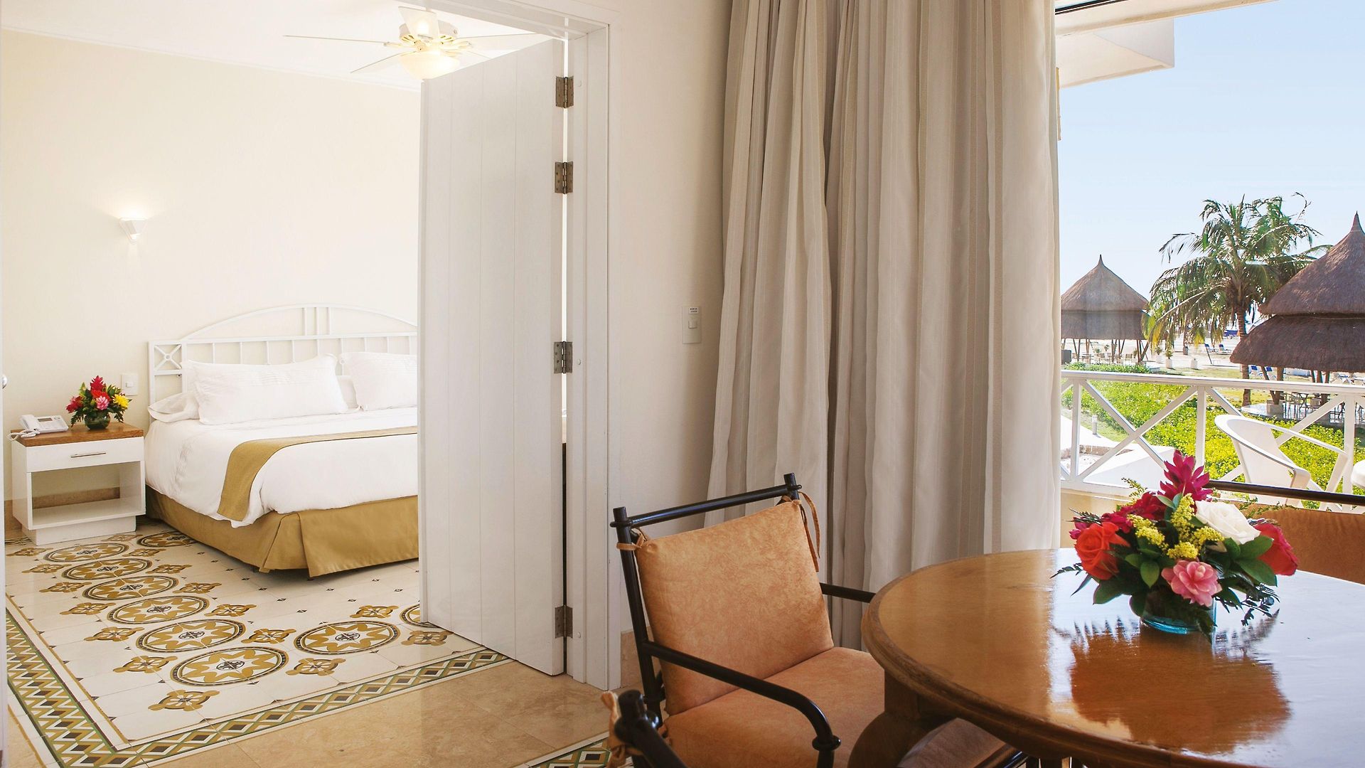 Hotel Americas Casa De Playa
