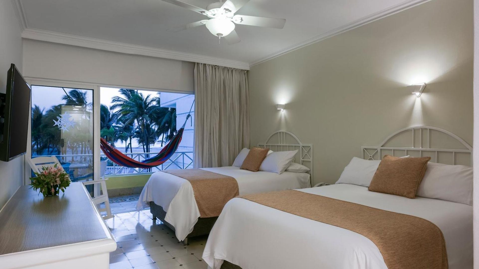 Americas Casa De Playa Hotel Cartagena