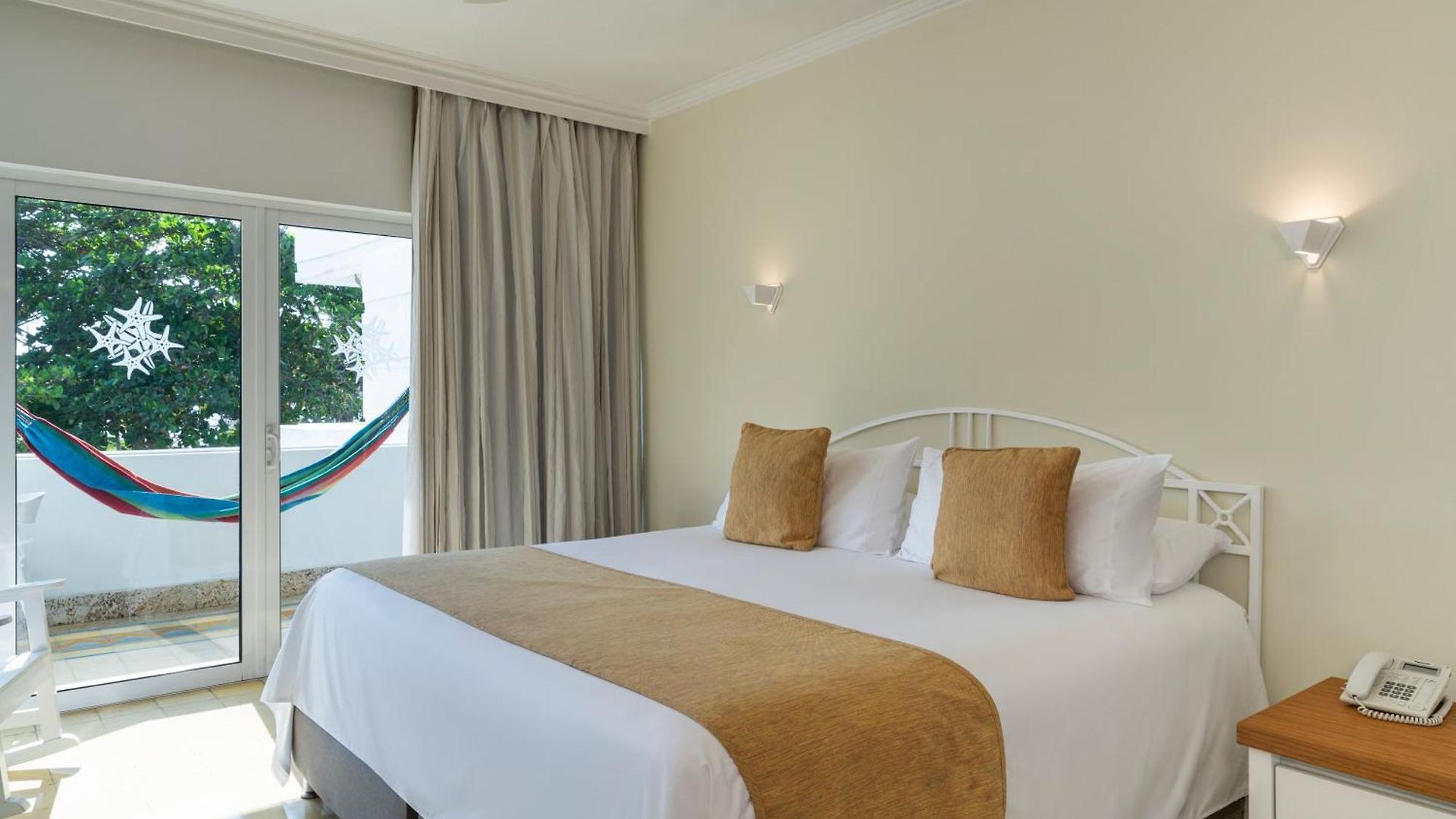 Americas Casa De Playa 5*
