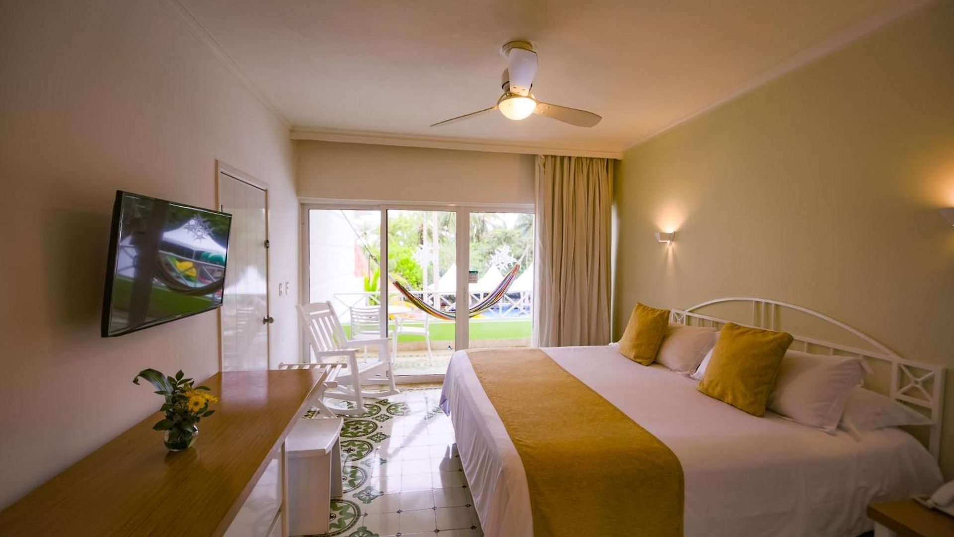 Hotel Americas Casa De Playa