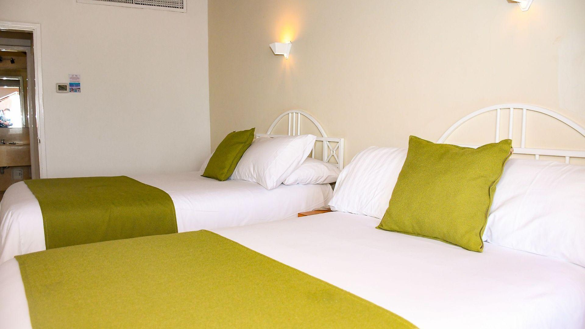 Hotel Americas Casa De Playa Cartagena