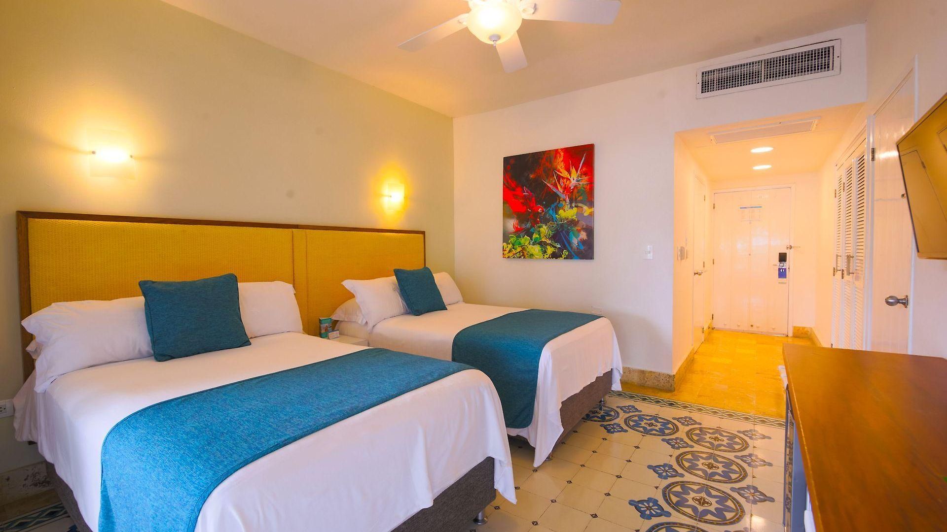 Hotel Americas Casa De Playa 5*