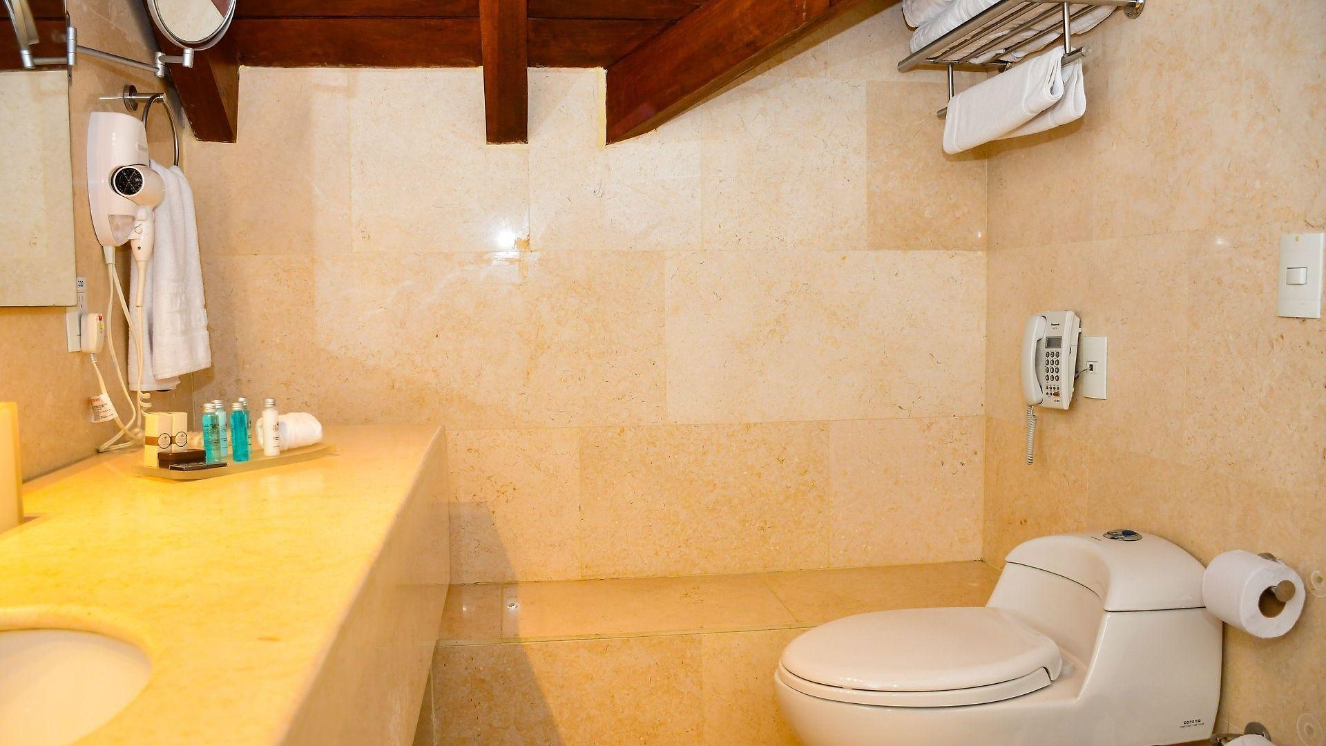 Hotel Americas Casa De Playa