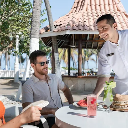 Americas Casa De Playa 5*