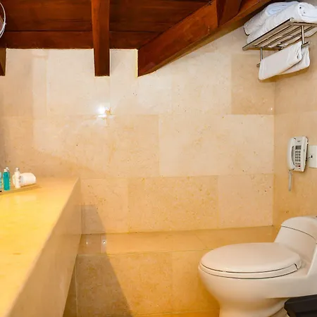 Hotel Americas Casa De Playa