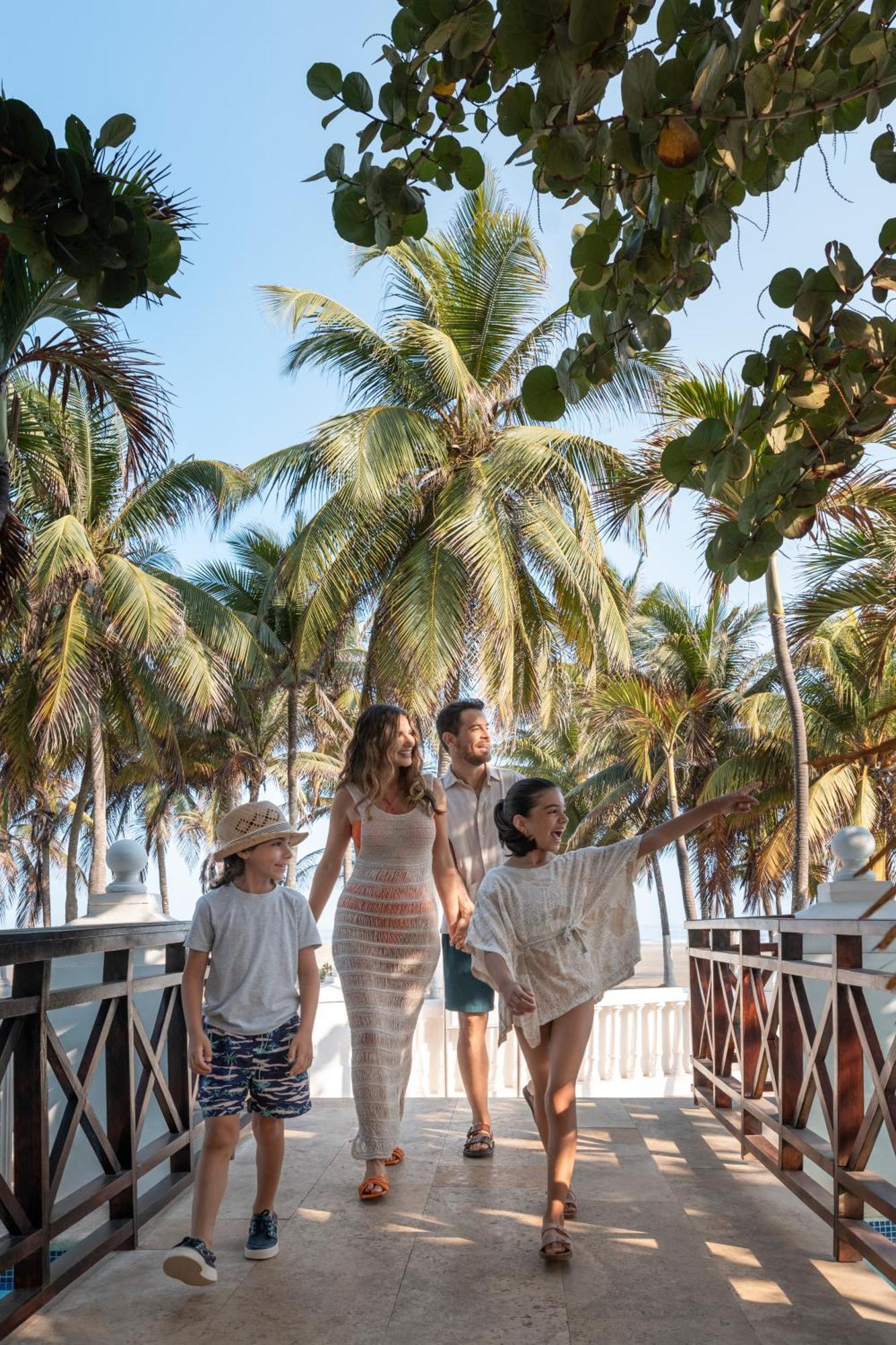 Hotel Americas Casa De Playa Cartagena