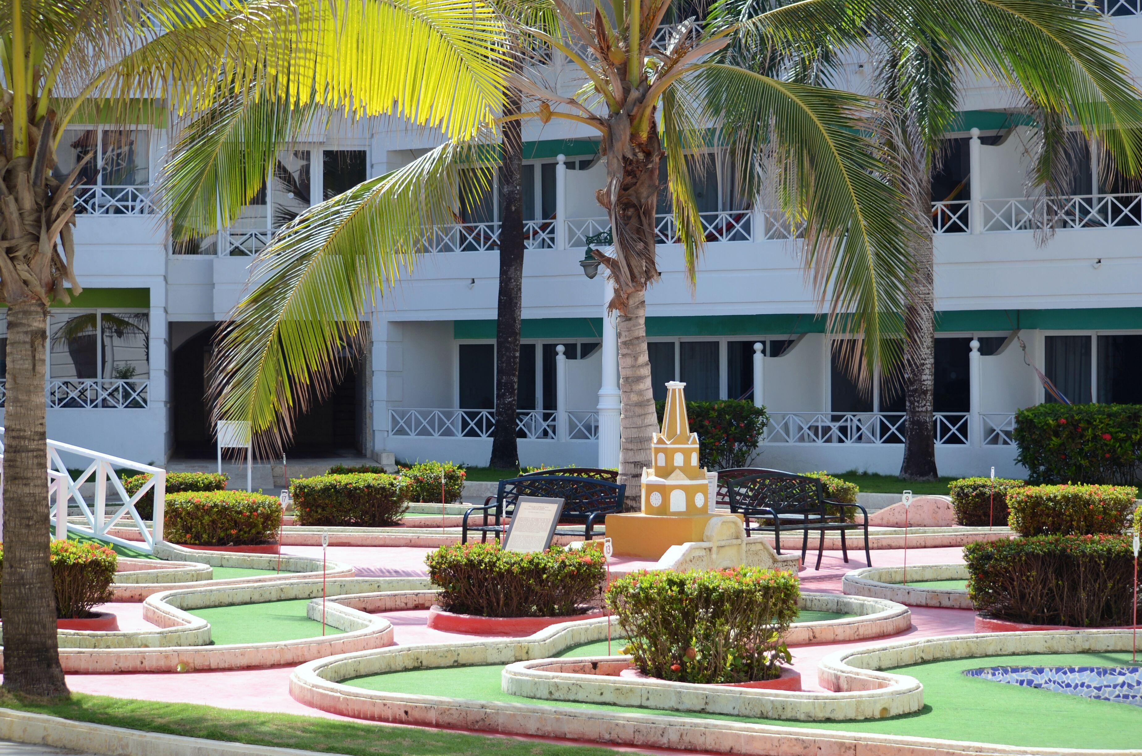 Americas Casa De Playa Hotel 5*