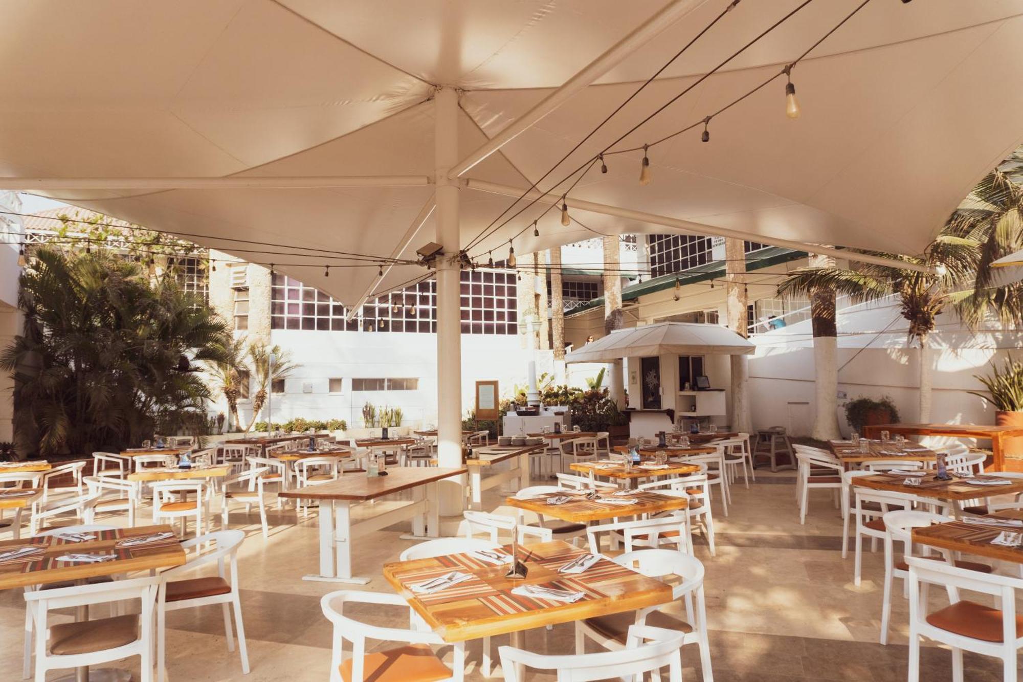 Hotel Americas Casa De Playa